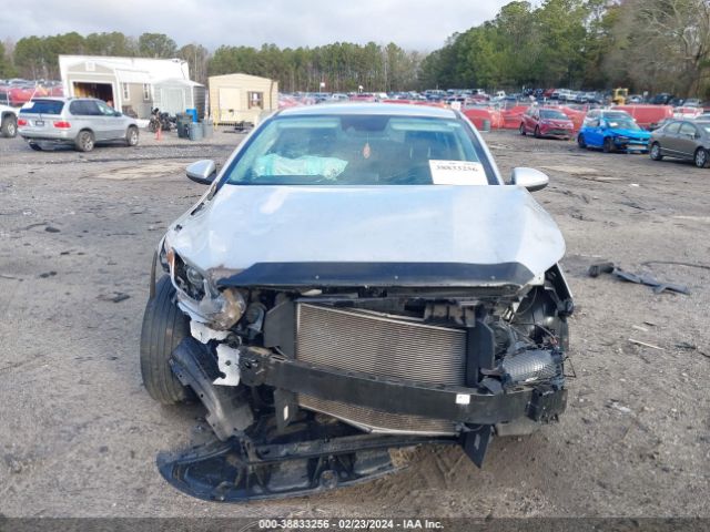3KPF24ADXLE147743 KIA Forte Lxs