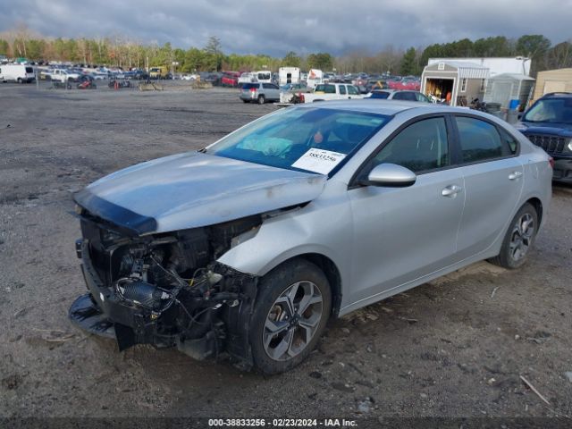 3KPF24ADXLE147743 KIA Forte Lxs