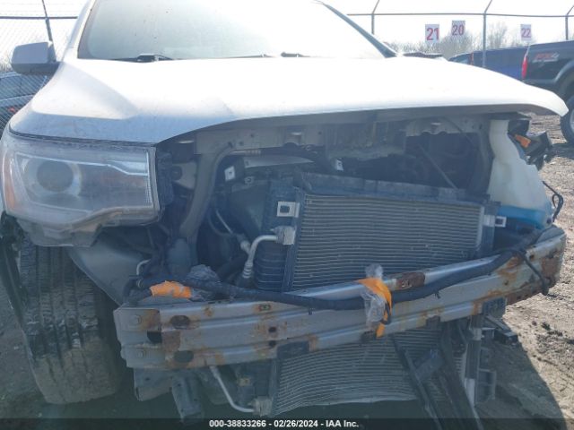 1GKKNSLA8HZ269014 GMC Acadia Sle-2