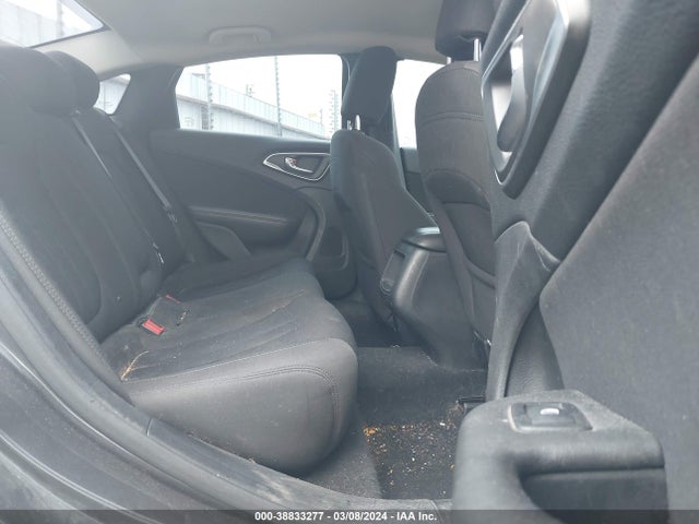 Chrysler 200 Limited 2015 1C3CCCAB9FN502978 Image 8