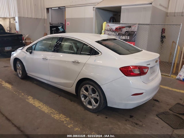 Chevrolet Cruze Premier Auto 2018 1G1BF5SM5J7221292 Image 3