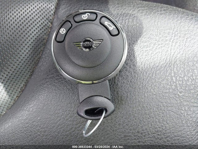 2009 MINI COOPER S WMWMF73529TT96828 Photo 10