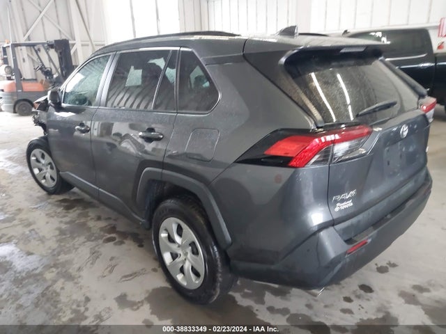 Toyota RAV4 LE 2021 2T3H1RFVXMC110449 Image 3