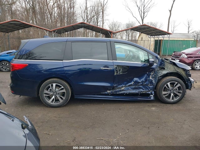 Honda Odyssey Touring 2024 5FNRL6H8XRB029368 Image 13
