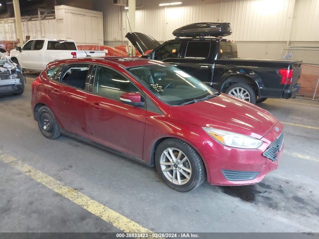 2015 FORD FOCUS SE VIN: 1FADP3K2XFL294775