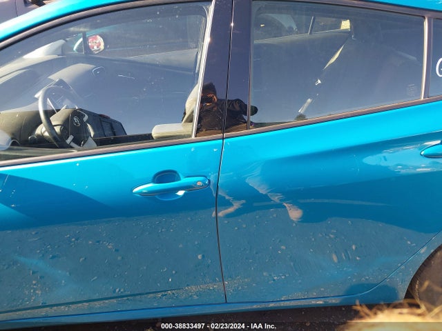 Toyota Prius Prime Plus 2017 JTDKARFP3H3040470 Image 15