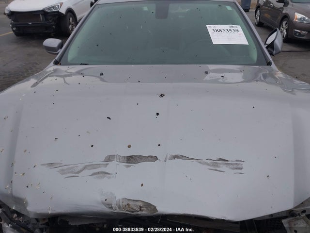 2C3CCAAGXFH875780 Chrysler 300 Limited