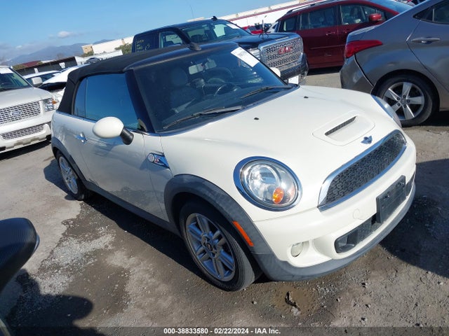 2011 MINI COOPER S WMWZP3C53BTX83261 Photo 0