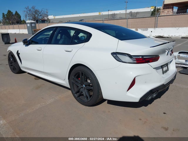 BMW M8 Gran Coupe Competition 2022 WBSGV0C03NCJ26413 Image 3