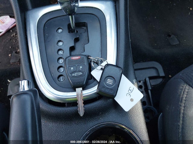 2013 Chrysler 200 Lx მანქანა იყიდება აუქციონზე, vin: 1C3CCBAB8DN734110, აუქციონის ნომერი: 38833651