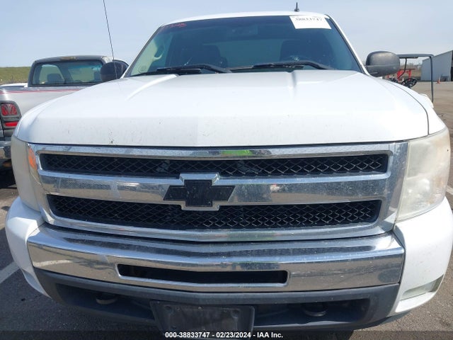 2010 CHEVROLET SILVERADO 1500 LT VIN: 1GCSKSE38AZ207847