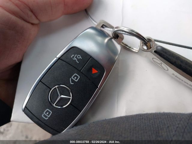 W1K5J4HB7PN324212 Mercedes-Benz Cla 250 Coupe 4matic