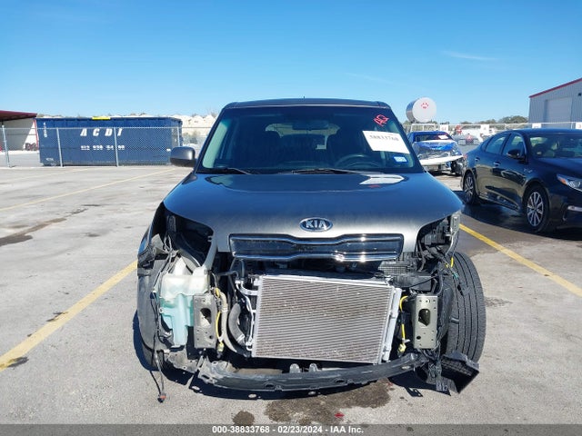 KIA SOUL + 2019 KNDJP3A58K7015111 Image 13