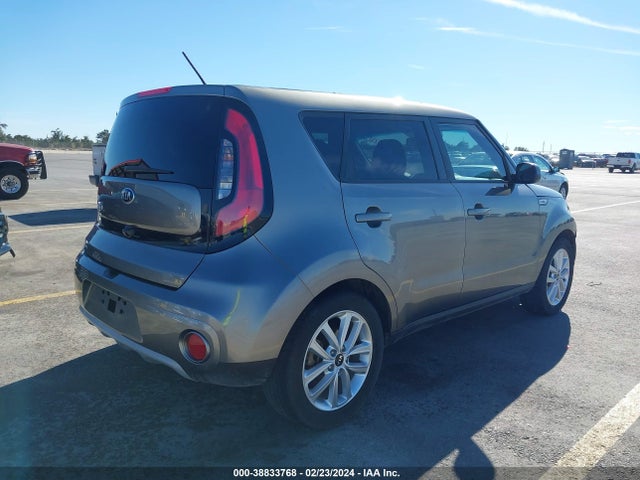 KIA SOUL + 2019 KNDJP3A58K7015111 Image 4