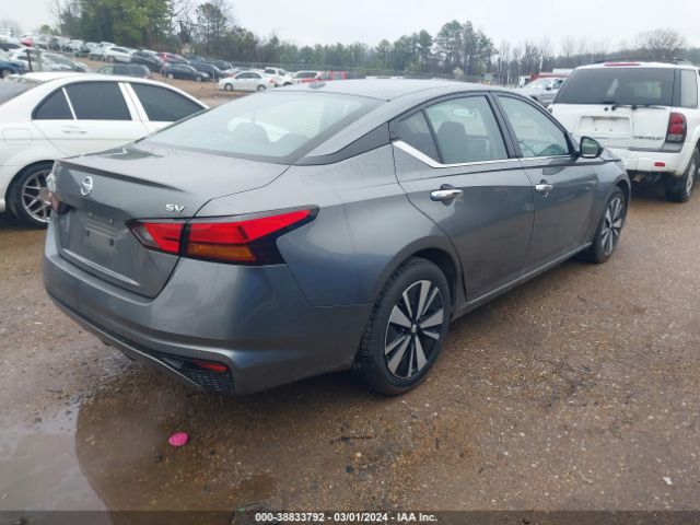 1N4BL4DV5NN382197 Nissan Altima Sv Fwd