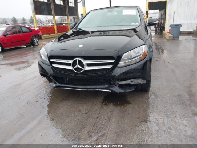 55SWF4KB0FU015802 Mercedes-Benz C 300 4matic/luxury 4matic/sport 4matic
