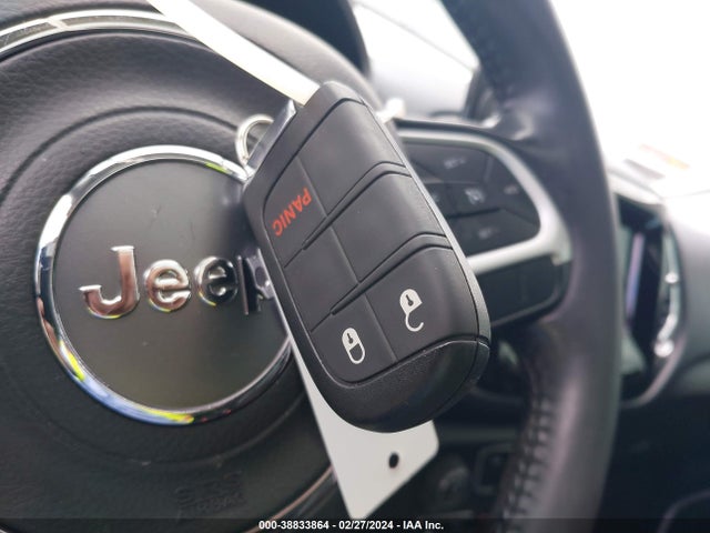 3C4NJCBB1LT151164 Jeep Compass Altitude Fwd