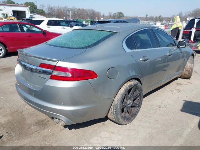 2010 JAGUAR XF SAJWA0HE4AMR62059 Photo 3