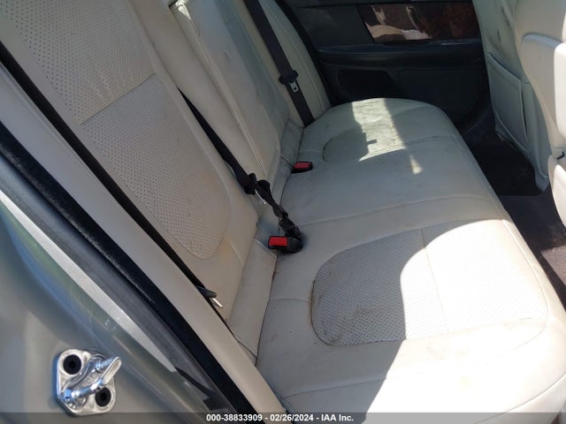 2010 JAGUAR XF SAJWA0HE4AMR62059 Photo 7