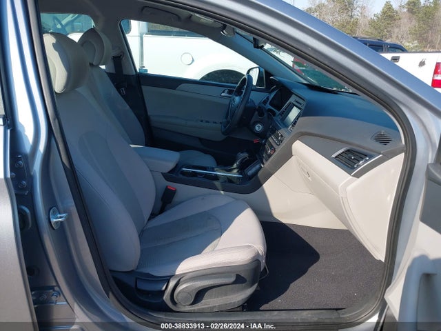 Hyundai SONATA SE 2016 5NPE24AF4GH322177 Image 5