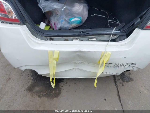 Nissan Altima 2.5 S 2015 1N4AL3AP9FC207749 Image 15