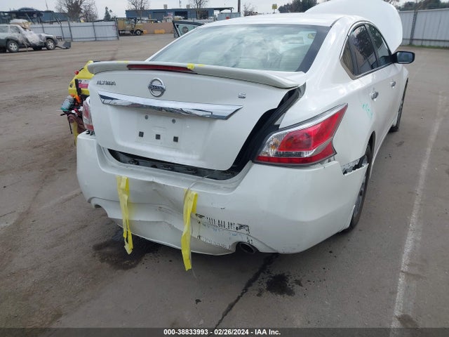 Nissan Altima 2.5 S 2015 1N4AL3AP9FC207749 Image 16