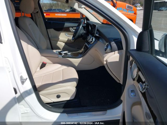 WDC0G4JB5GF013363 Mercedes-Benz GLC 300