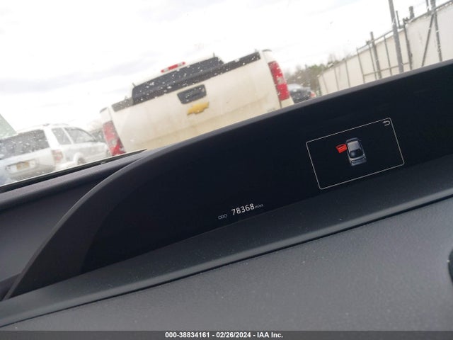 Toyota Prius Four 2017 JTDKARFU4H3536464 Image 15