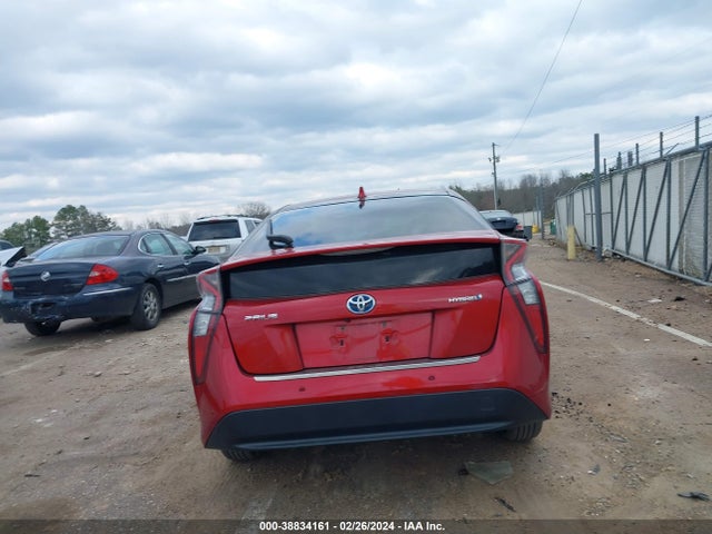 Toyota Prius Four 2017 JTDKARFU4H3536464 Image 16