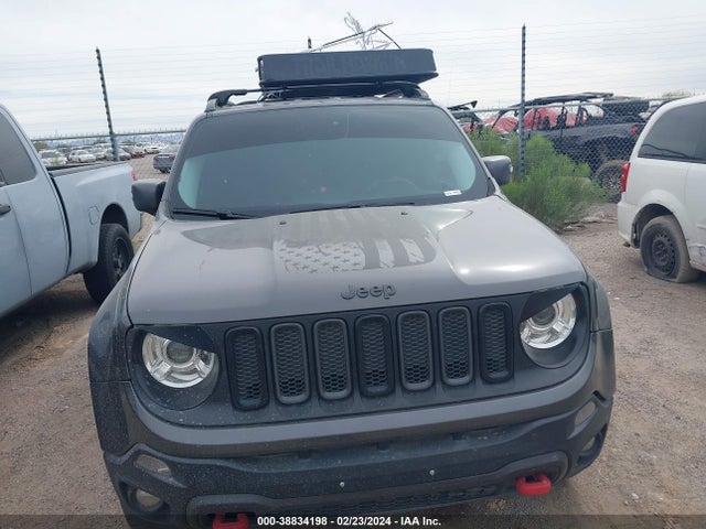 ZACCJBCB0HPG62993 Jeep Renegade Trailhawk 4x4