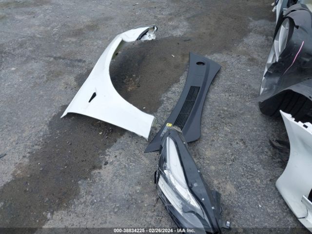 5YJ3E1EA3JF047516 Tesla Model 3 Long Range/mid Range