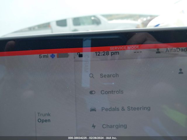 5YJ3E1EA3JF047516 Tesla Model 3 Long Range/mid Range