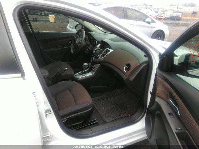 Chevrolet Cruze 1lt Auto 2015 1G1PC5SB3F7233333 Image 5