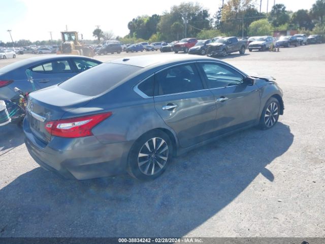 1N4AL3AP4HC183489 Nissan Altima 2.5 Sv
