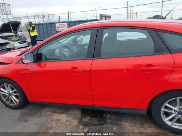 1FADP3K20GL301900 Ford FOCUS SE