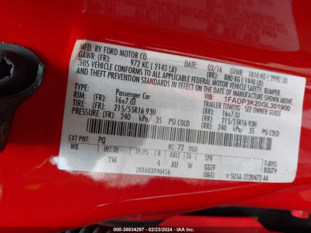 1FADP3K20GL301900 Ford FOCUS SE
