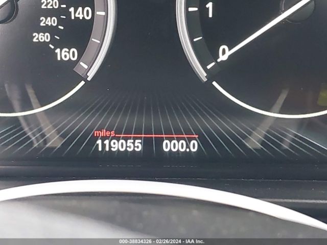 WBA5A5C54ED502806 BMW 528I