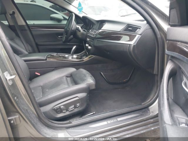 WBA5A5C54ED502806 BMW 528I