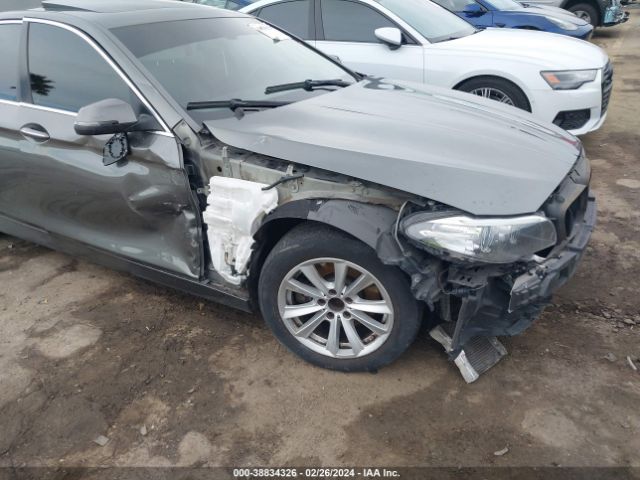 WBA5A5C54ED502806 BMW 528I