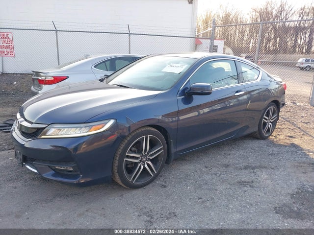 Honda Accord Touring 2016 1HGCT2B01GA000933 Image 2