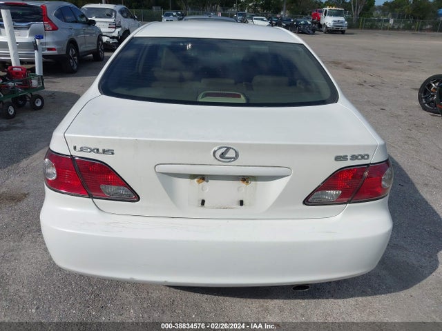 2003 LEXUS ES 300 VIN: JTHBF30G630110415