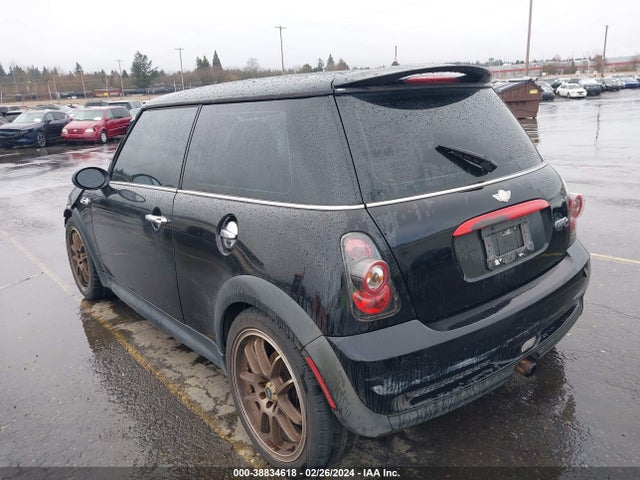 2003 MINI COOPER S WMWRE33493TD71301 Photo 2