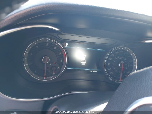 Genesis G70 2019 KMTG44LA6KU017946 Image 16