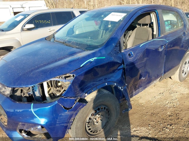 Chevrolet TRAX LS 2017 3GNCJKSB9HL132068 Image 6
