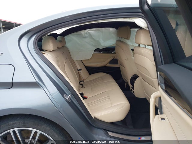 WBAJA9C5XKB254784 BMW 530e Iperformance