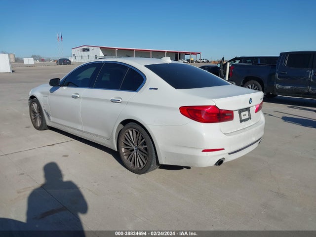 WBAJA9C53JB251532 BMW 530e Iperformance