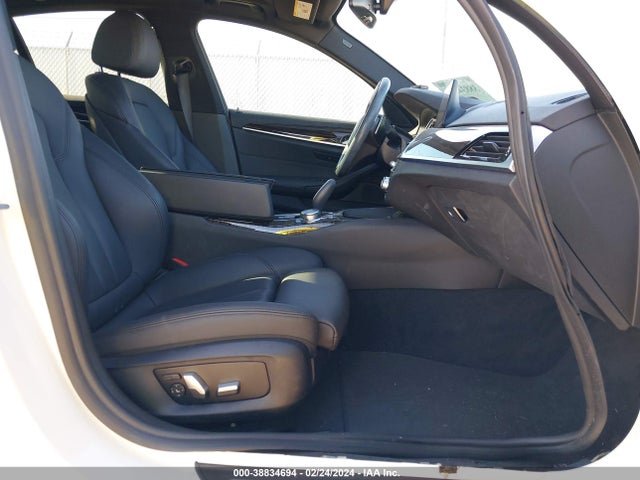 WBAJA9C53JB251532 BMW 530e Iperformance