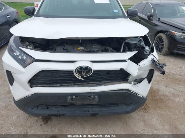 Toyota RAV4 LE 2022 2T3H1RFV8NC200992 Image 6