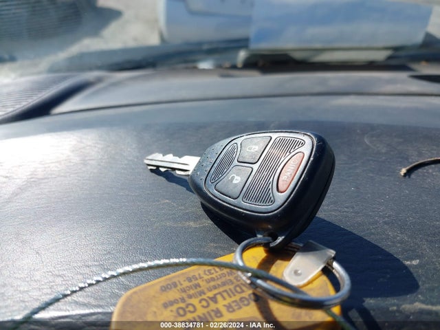 2005 CHRYSLER TOWN & COUNTRY VIN: 1C4GP45R05B352533