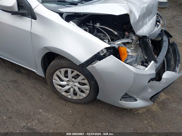 Toyota COROLLA LE 2019 5YFBURHE5KP897911 Image 18